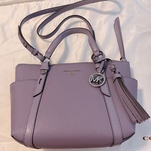 Michael Kors purple leather shoulder handbag. Never used - excellent condition